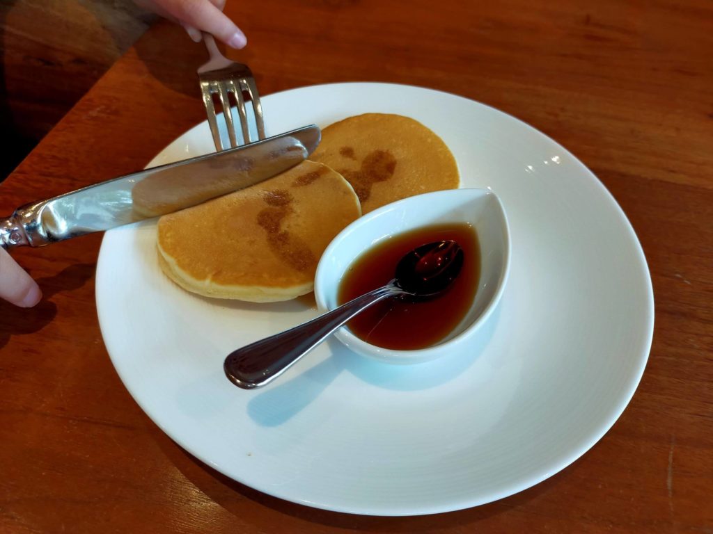 ハイアットリージェンシー箱根の朝食（子供用パンケーキ）